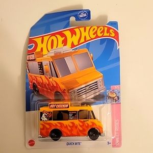 Hotwheels quick bite Hot Chicken unopened